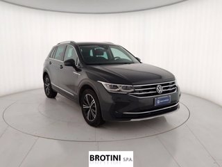VOLKSWAGEN Tiguan 1.5 TSI ACT Elegance DSG 3