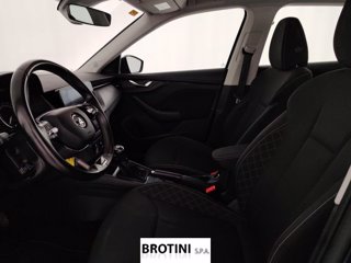 ŠKODA Kamiq 1.0 TSI 95cv Ambition 6