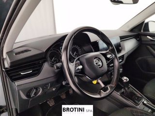 ŠKODA Kamiq 1.0 TSI 95cv Ambition 7