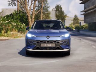 VOLKSWAGEN T-Roc 1.5 eTSI ACT DSG Life 4