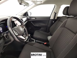 VOLKSWAGEN T-Cross 1.0 TSI Sport 6