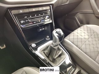 VOLKSWAGEN T-Roc 2.0 TDI SCR R-Line 10