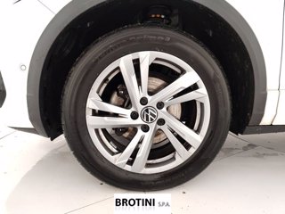 VOLKSWAGEN T-Roc 2.0 TDI SCR R-Line 5