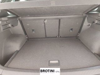 VOLKSWAGEN Tiguan 2.0 TDI SCR 110KWR-Line DSG 14