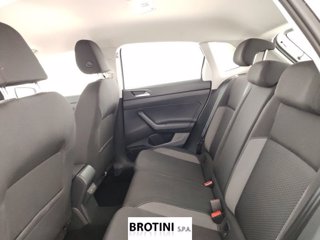 VOLKSWAGEN Polo 1.0 EVO Life 9