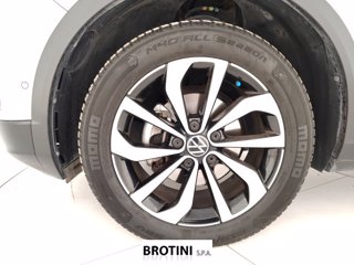VOLKSWAGEN T-Roc 1.0 TSI Style 5