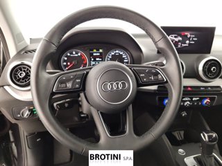 AUDI Q2 1.5 35 TFSI BUSINESS ADVANCED S TRONIC 13