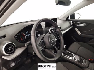 AUDI Q2 1.5 35 TFSI BUSINESS ADVANCED S TRONIC 7