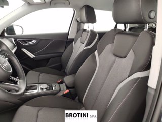 AUDI Q2 1.5 35 TFSI BUSINESS ADVANCED S TRONIC 8