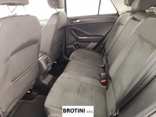 VOLKSWAGEN T-Roc 1.0 TSI Style 9