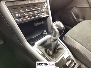 VOLKSWAGEN T-Roc 1.0 TSI Style 10