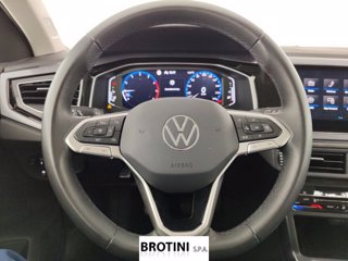 VOLKSWAGEN Polo 1.0 TSI Style 12