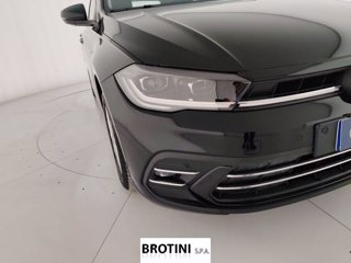 VOLKSWAGEN Polo 1.0 TSI Style 4