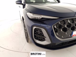 AUDI Q5 TDI 150kW quattro S tronic S Line Ed. 4