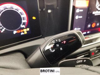 VOLKSWAGEN Tiguan 2.0 TDI 110KW SCR Life DSG 11
