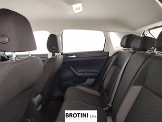 VOLKSWAGEN Polo 1.0 TSI Life 9