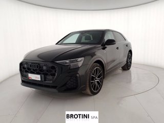 AUDI Q8 50 TDI 210kW quattro tip. S Line Edition 0