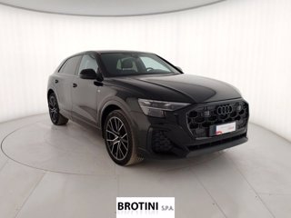 AUDI Q8 50 TDI 210kW quattro tip. S Line Edition 3