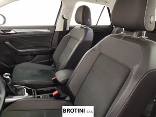 VOLKSWAGEN T-Roc 1.0 TSI Style 8