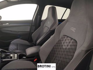 VOLKSWAGEN Golf 1.5 TSI EVO ACT 110kW R-Line 8