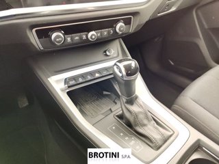 AUDI Q3 Sportback 35 TDI S tronic Business Plus 10