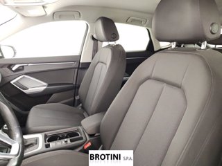 AUDI Q3 Sportback 35 TDI S tronic Business Plus 8
