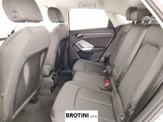 AUDI Q3 Sportback 35 TDI S tronic Business Plus 9