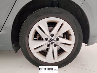 VOLKSWAGEN Golf 1.5 eTSI EVO ACT Life DSG 5