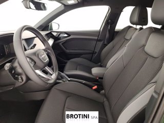 AUDI A1 Sportback Allstreet 35 TFSI S Tronic Business 6