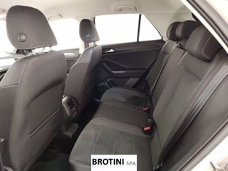 VOLKSWAGEN T-Roc 1.0 TSI Style 9