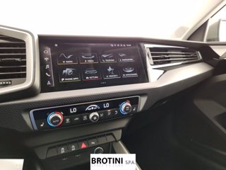 AUDI A1 Sportback Allstreet 35 TSI S Tronic Identity Contrast 11
