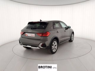 AUDI A1 Sportback Allstreet 35 TSI S Tronic Identity Contrast 2