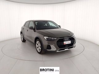 AUDI A1 Sportback Allstreet 35 TSI S Tronic Identity Contrast 3