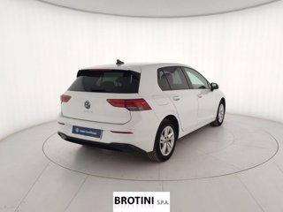 VOLKSWAGEN Golf 1.5 TGI Life DSG 2