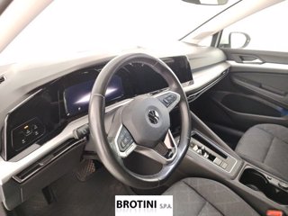 VOLKSWAGEN Golf 1.5 TGI Life DSG 7