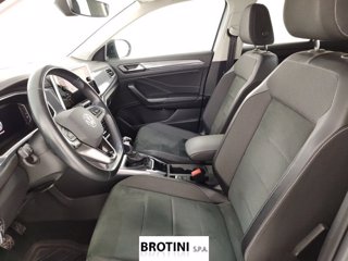 VOLKSWAGEN T-Roc 1.0 TSI Style 6