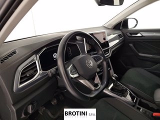 VOLKSWAGEN T-Roc 1.0 TSI Style 7