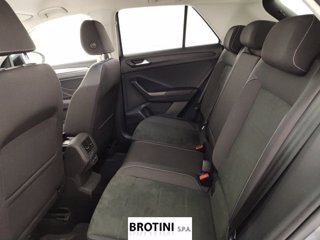VOLKSWAGEN T-Roc 1.0 TSI Style 9