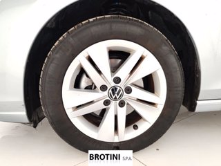 VOLKSWAGEN Golf 2.0 TDI SCR 110KW Life DSG 5