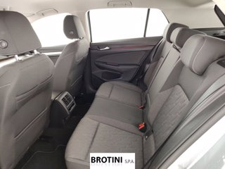VOLKSWAGEN Golf 2.0 TDI SCR 110KW Life DSG 9