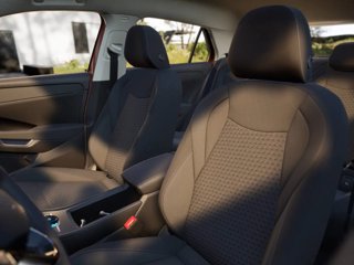 VOLKSWAGEN T-Roc 1.5 eTSI ACT DSG Life 4