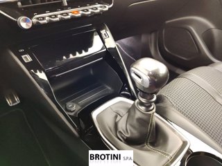 PEUGEOT 2008 BlueHDi 100 GT Line S&S 10