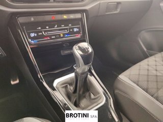 VOLKSWAGEN T-Roc 1.0 TSI R-Line 11