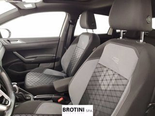 VOLKSWAGEN Taigo 1.5 TSI ACT R-Line DSG 8