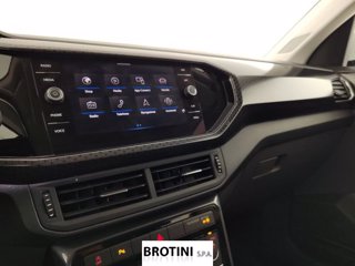 VOLKSWAGEN T-Cross 1.0 TSI 70kW Advanced 11