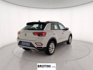 VOLKSWAGEN T-Roc 1.5 TSI ACT Style DSG 2