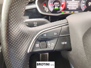 AUDI Q3 35 TDI S tronic S line edition 15