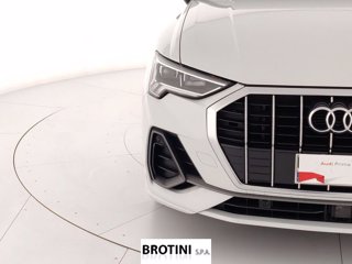 AUDI Q3 35 TDI S tronic S line edition 4