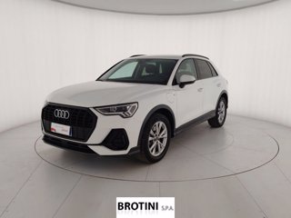AUDI Q3 45 TFSI e S tronic S line edition