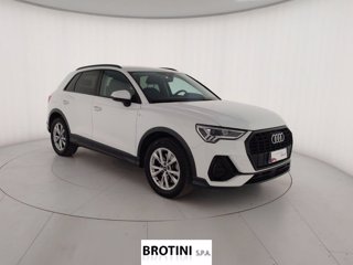 AUDI Q3 45 TFSI e S tronic S line edition 3